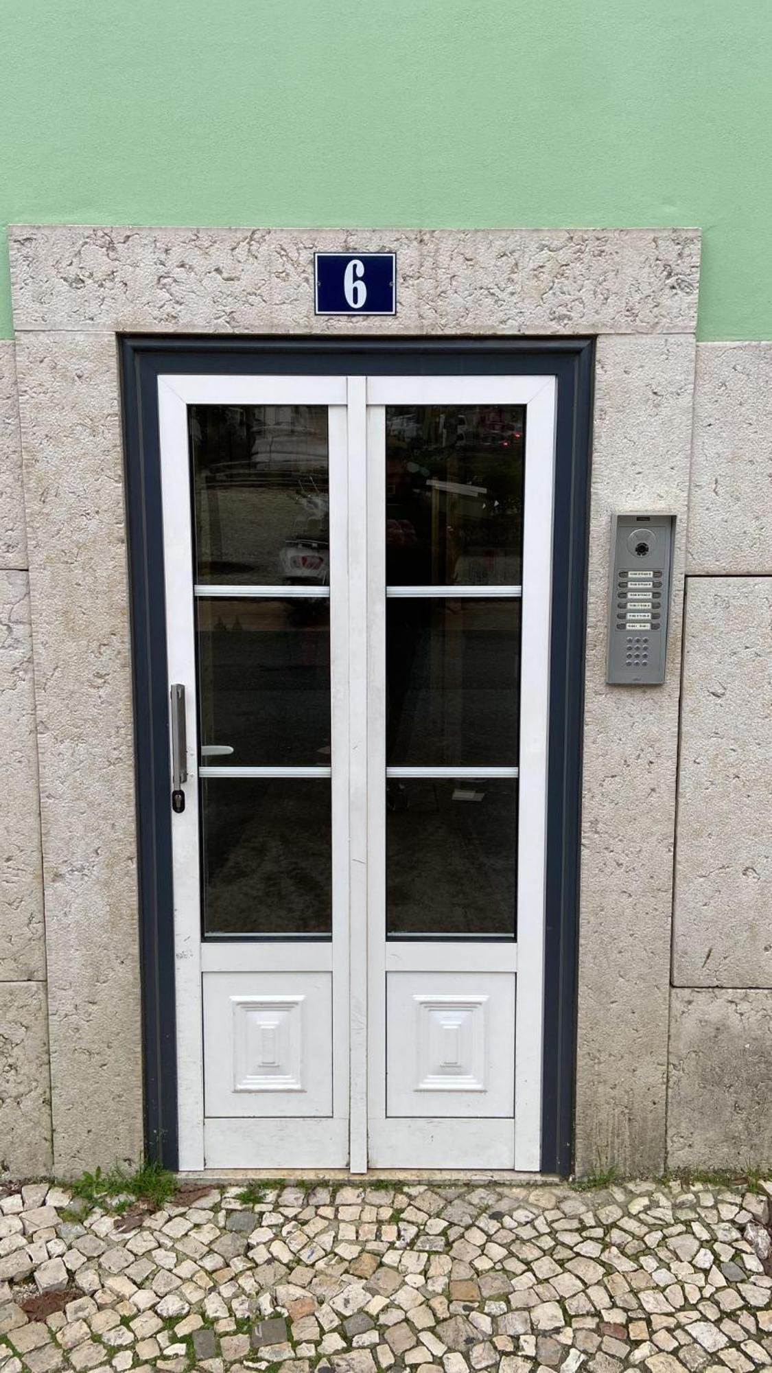 Exuberante Refugio No Centro De Lisboa Daire Dış mekan fotoğraf